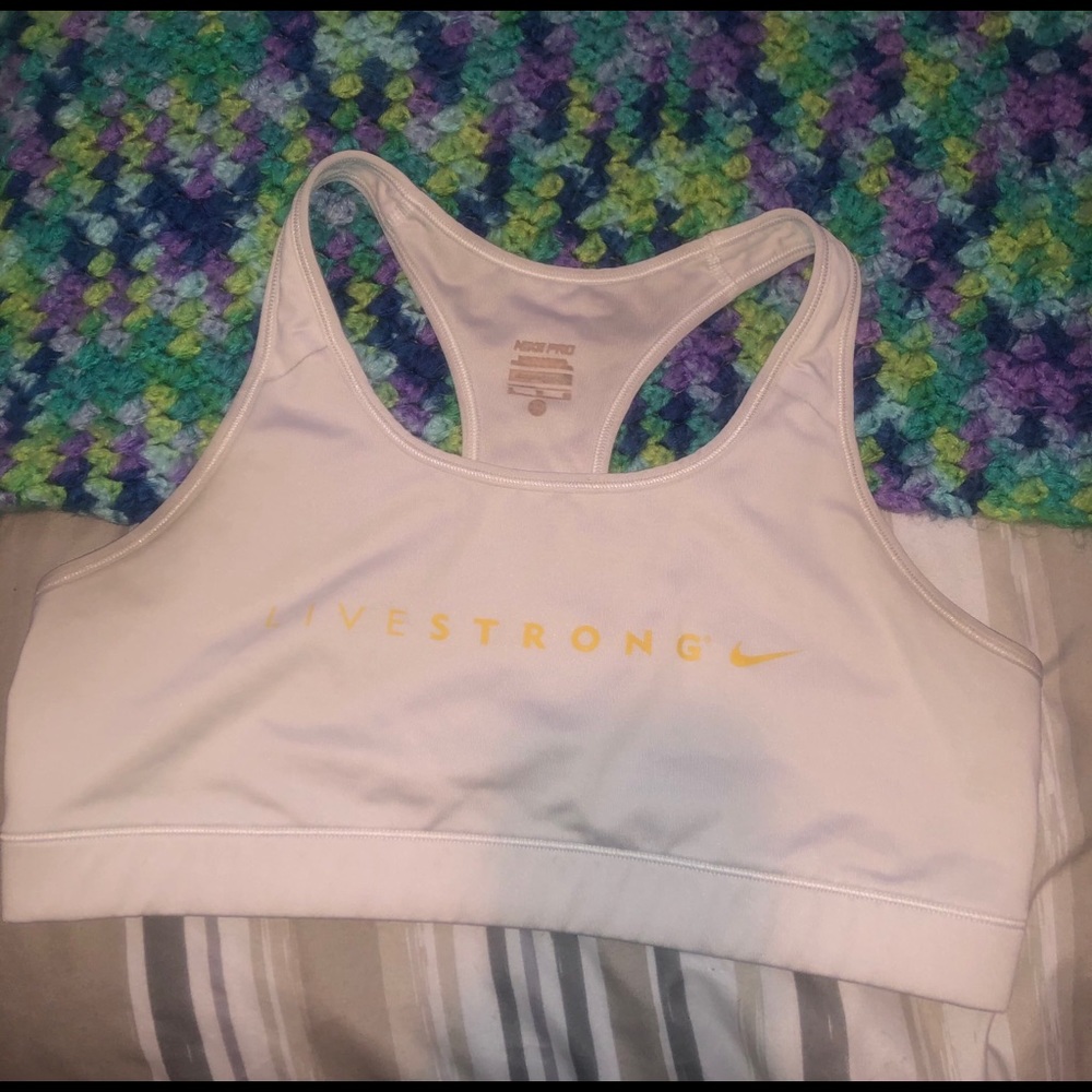 Nike Classic Sports Bra